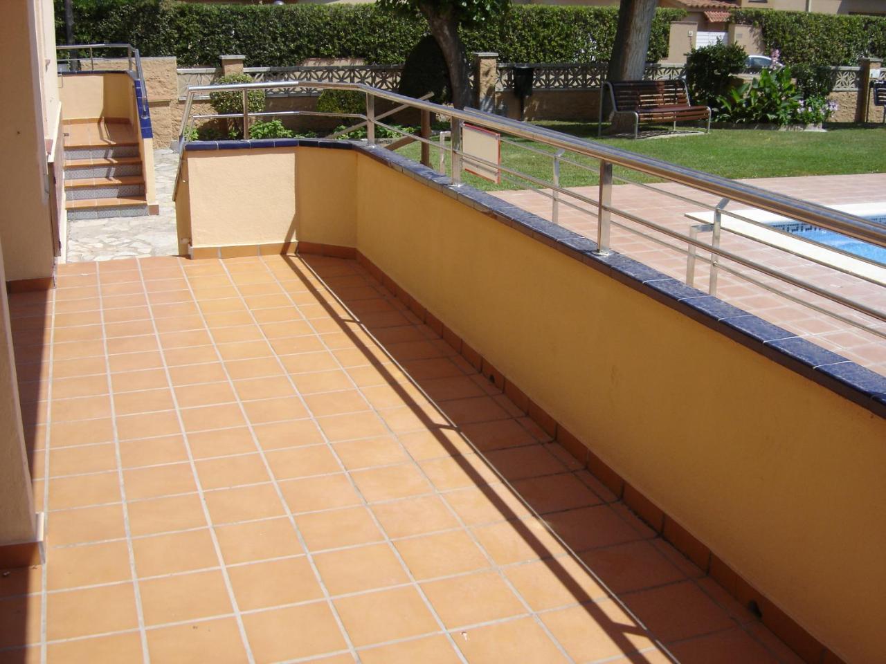Apartaments Fincasol 레스타르티트 외부 사진
